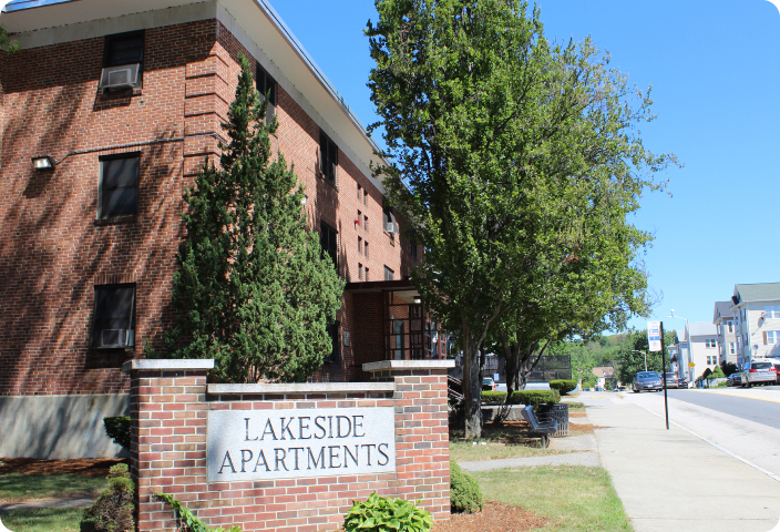Lakeside Apartments